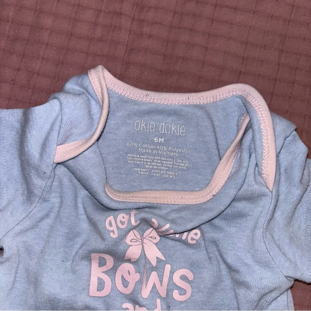 Carter’s Bodysuits in Pink and Blue